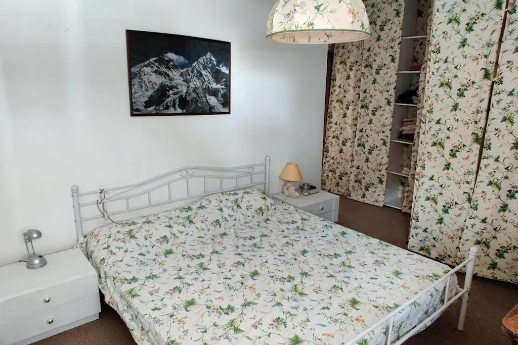 Apartment Casa Madesimo - Impianto Sciistico E Parcheggio Italy